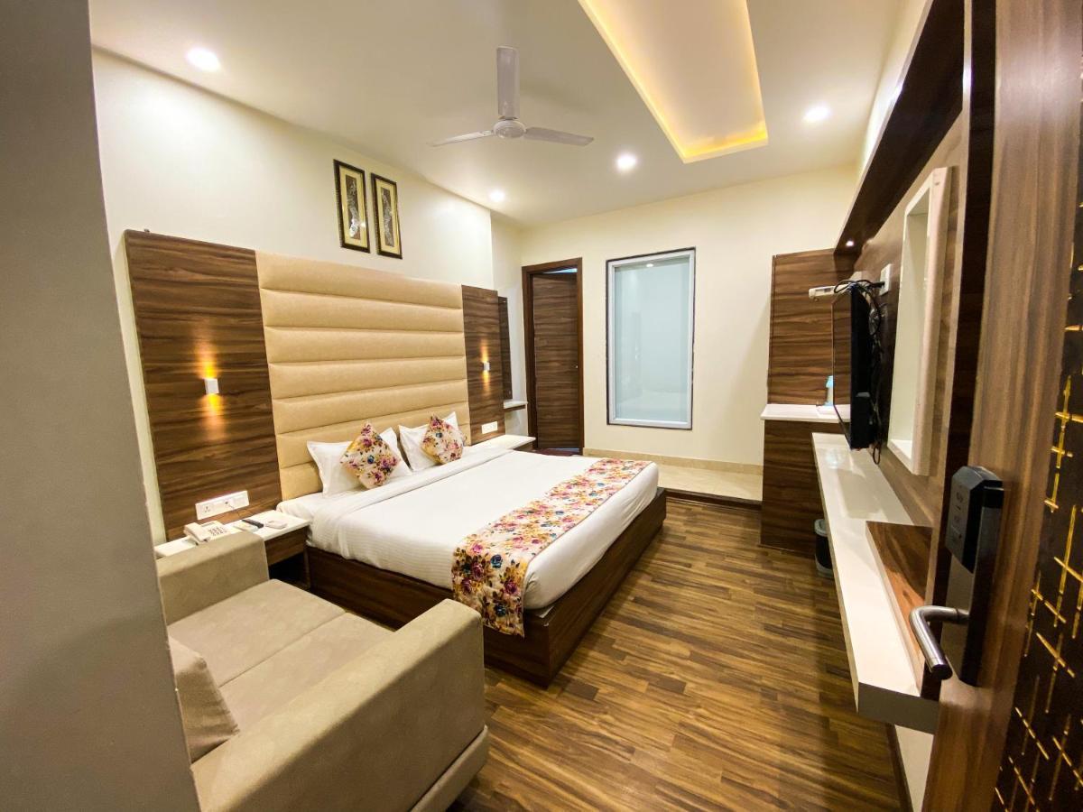 Belofte Yonit Inn Amritsar Exterior foto